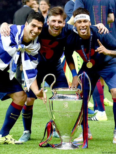 拜仁与柏林联合首次德国杯交手，此前13次联赛交手8胜5平不败