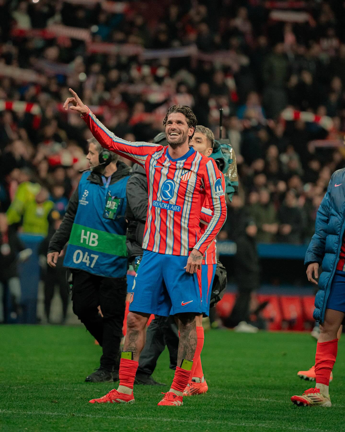 队记：莫兰特符合开拓者的快节奏打法，可用亨德森或夏普交易