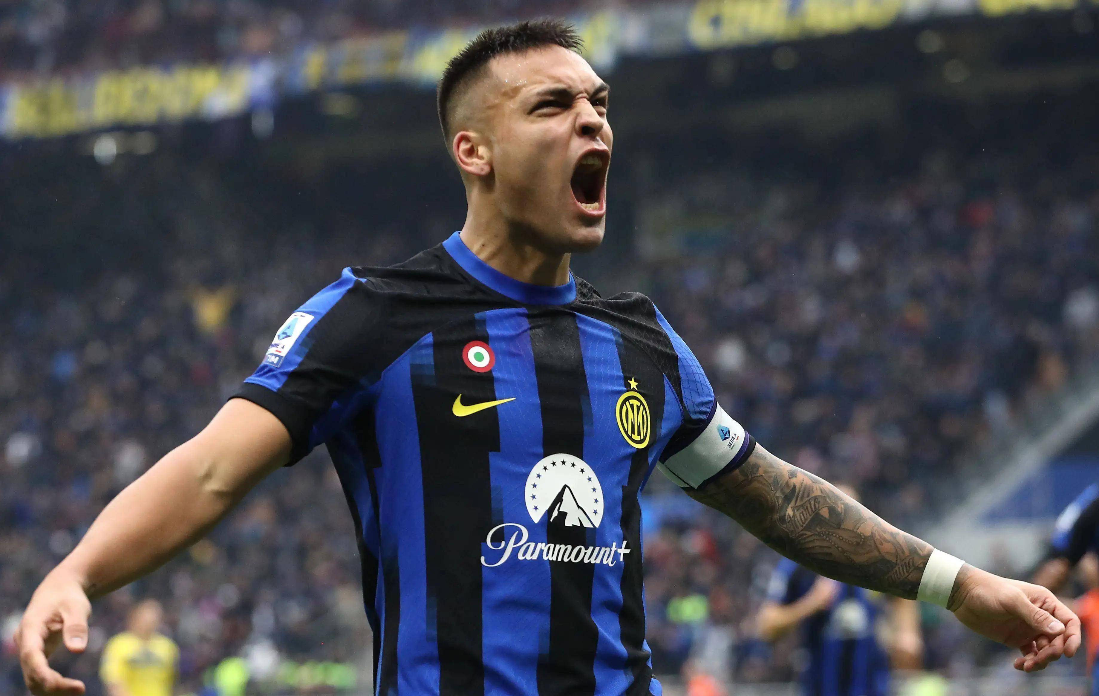 TA：奥赖利成功限制住了萨拉赫，他的防守表现远超多数边后卫