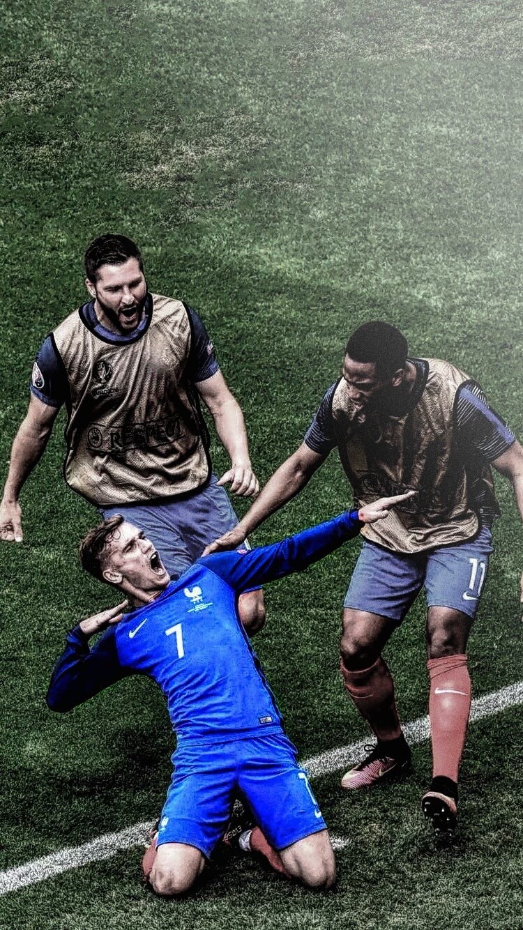 德天空：帕利尼亚已抵达伦敦，他希望本周代表热刺出战拜仁