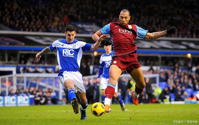 记者：奥斯卡身边人认为他没法继续踢球了，他在体能测试时突感不适