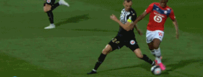 被东契奇吐槽太滑！队记：湖人今天将不会使用NBA杯专用地板