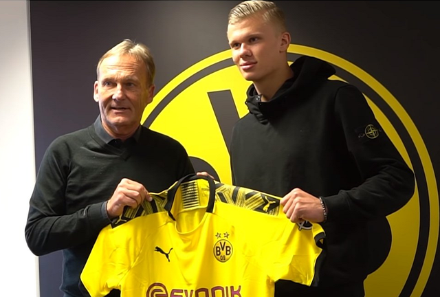 掘金核心稳健带队获胜